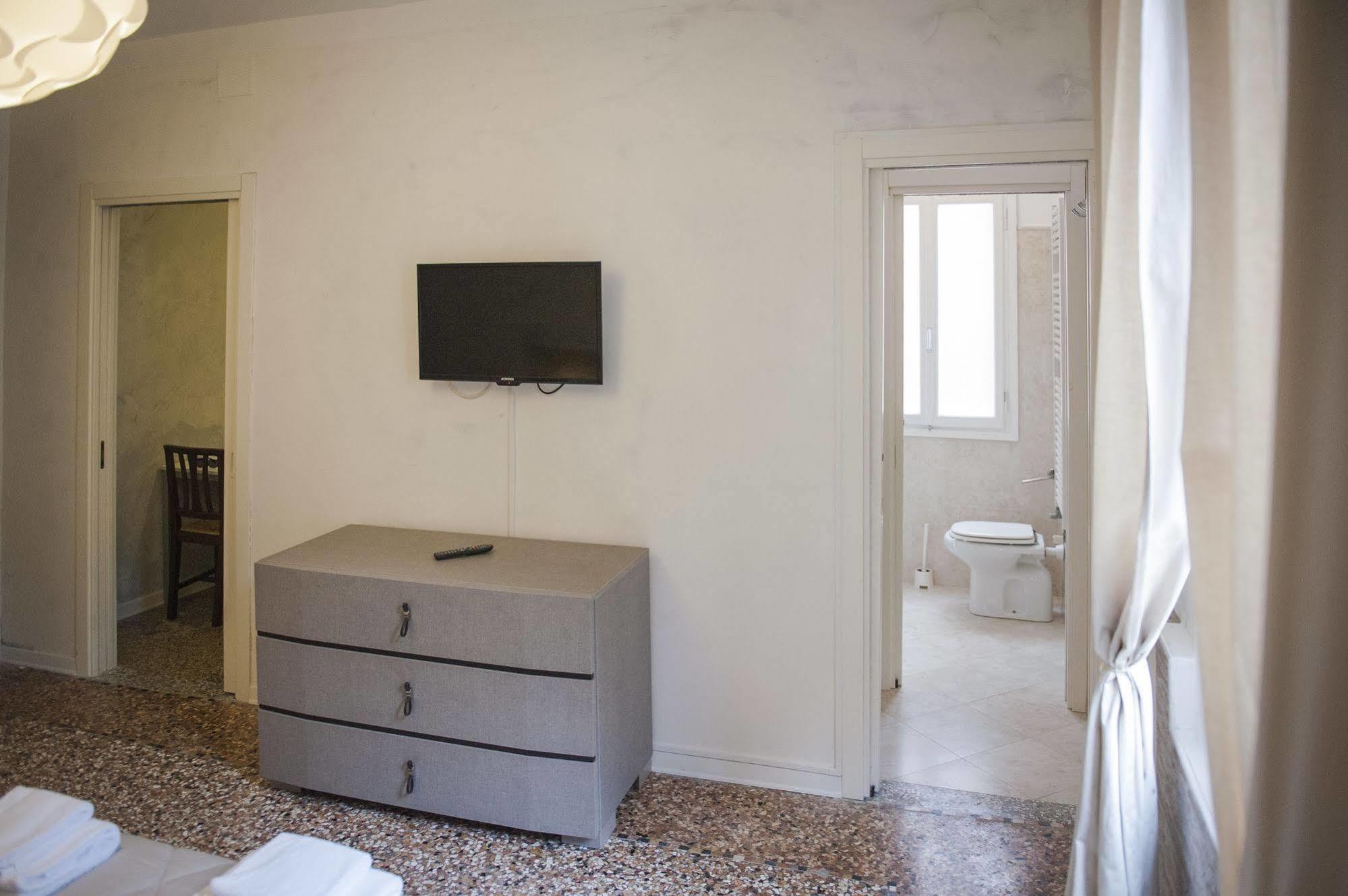 Porta Orientalis Velence Kültér fotó