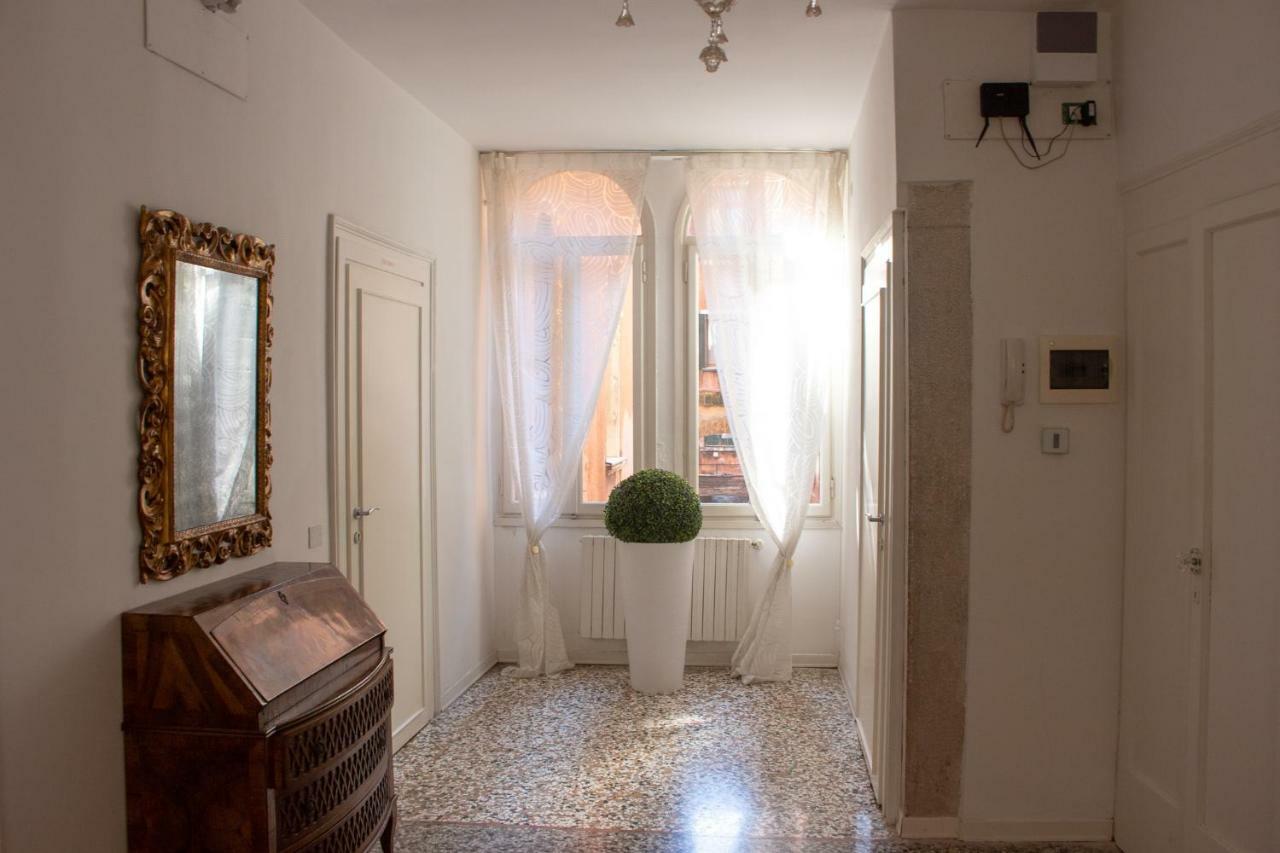 Porta Orientalis Velence Kültér fotó